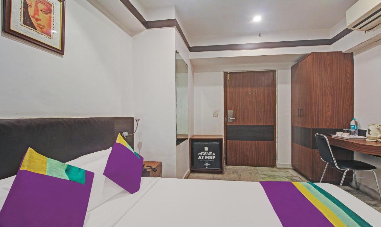 Treebo Premium Dee Empresa Hotel Kolkata Exterior photo