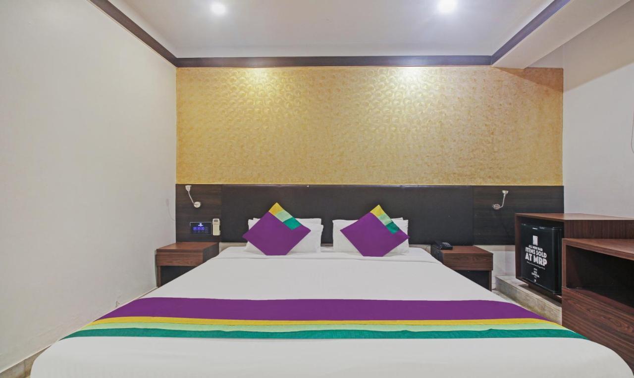 Treebo Premium Dee Empresa Hotel Kolkata Exterior photo