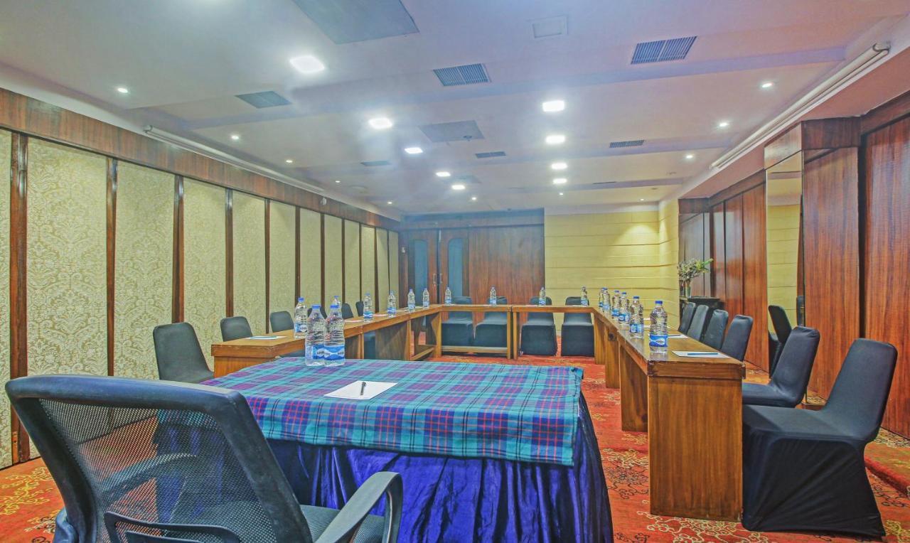 Treebo Premium Dee Empresa Hotel Kolkata Exterior photo